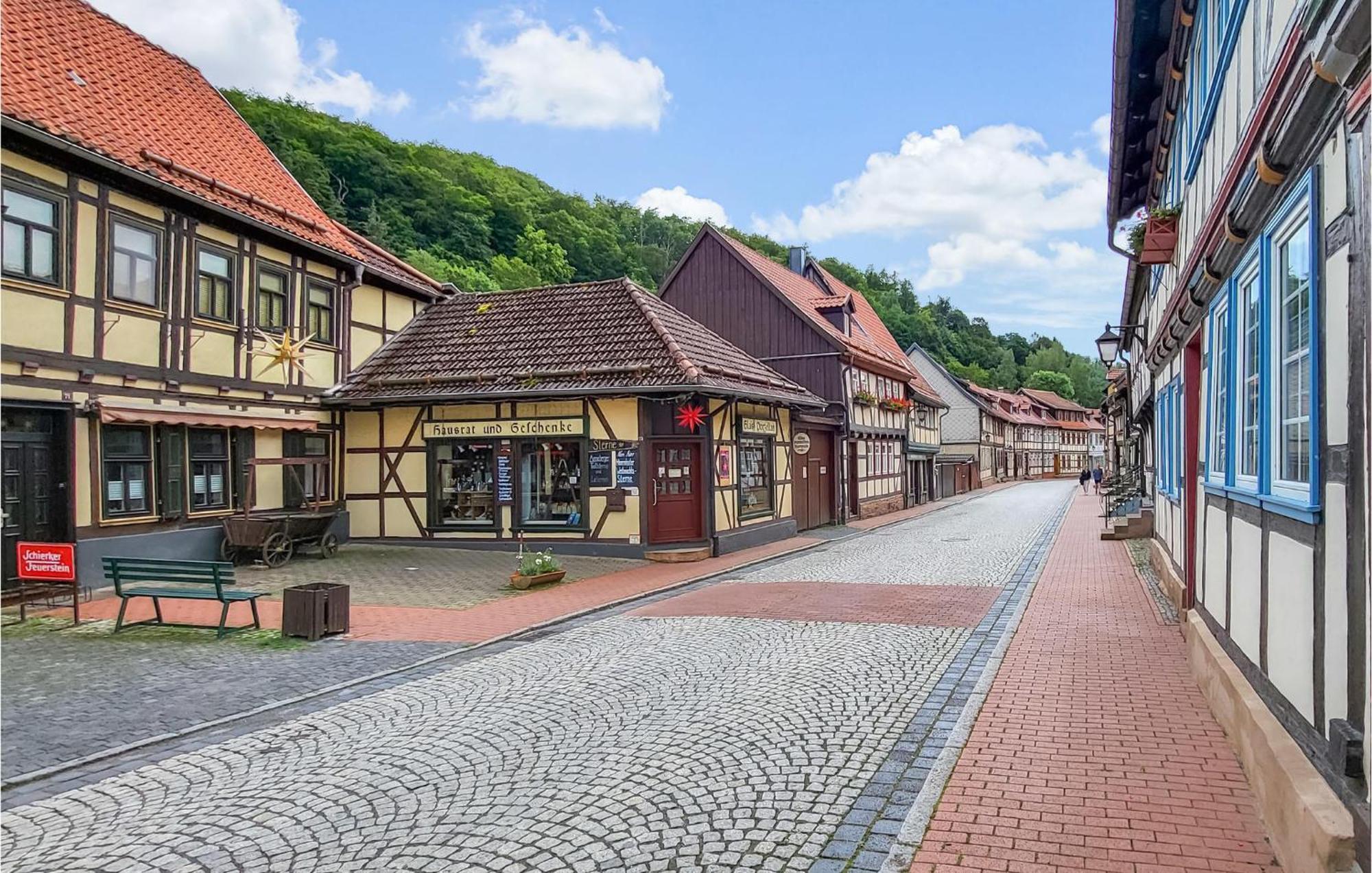 Gorgeous Apartment In Stolberg With Kitchen Kültér fotó